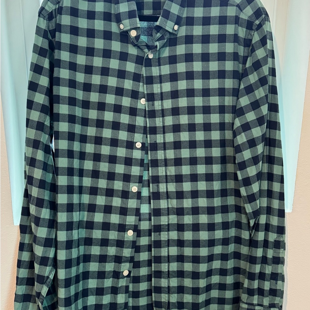 UNTUCKit Green and Blue Plaid Shirt
